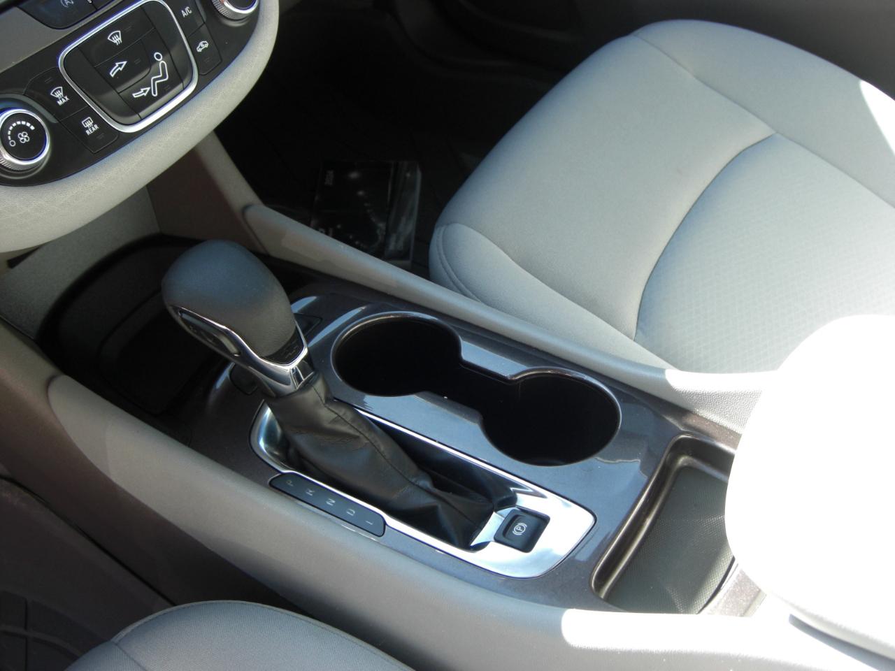 Chevrolet Malibu 4dr Sdn LS w/1LS 2024