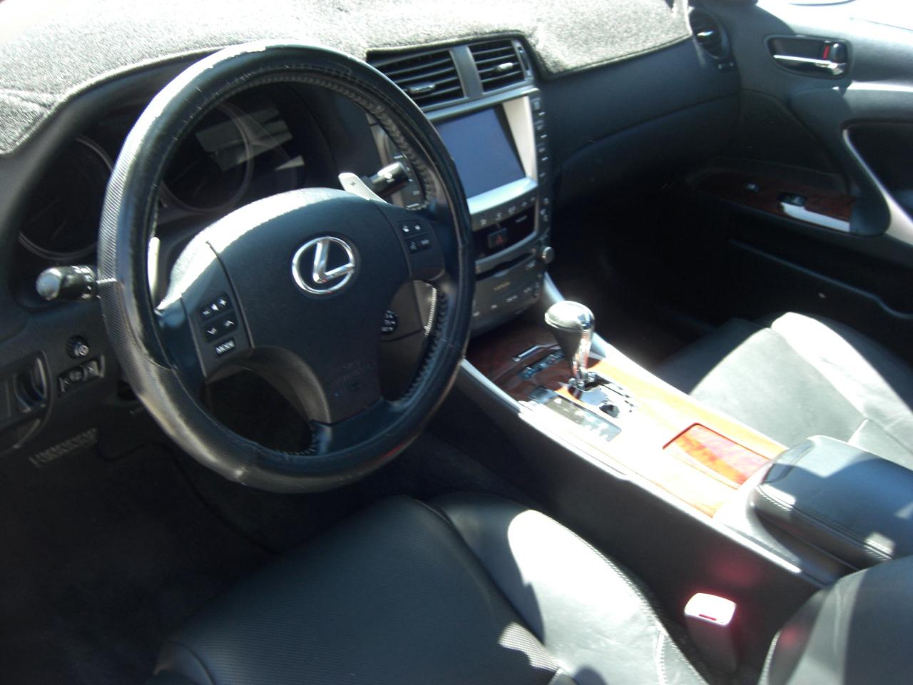 Lexus IS 250 4dr Sport Sdn Auto RWD 2008