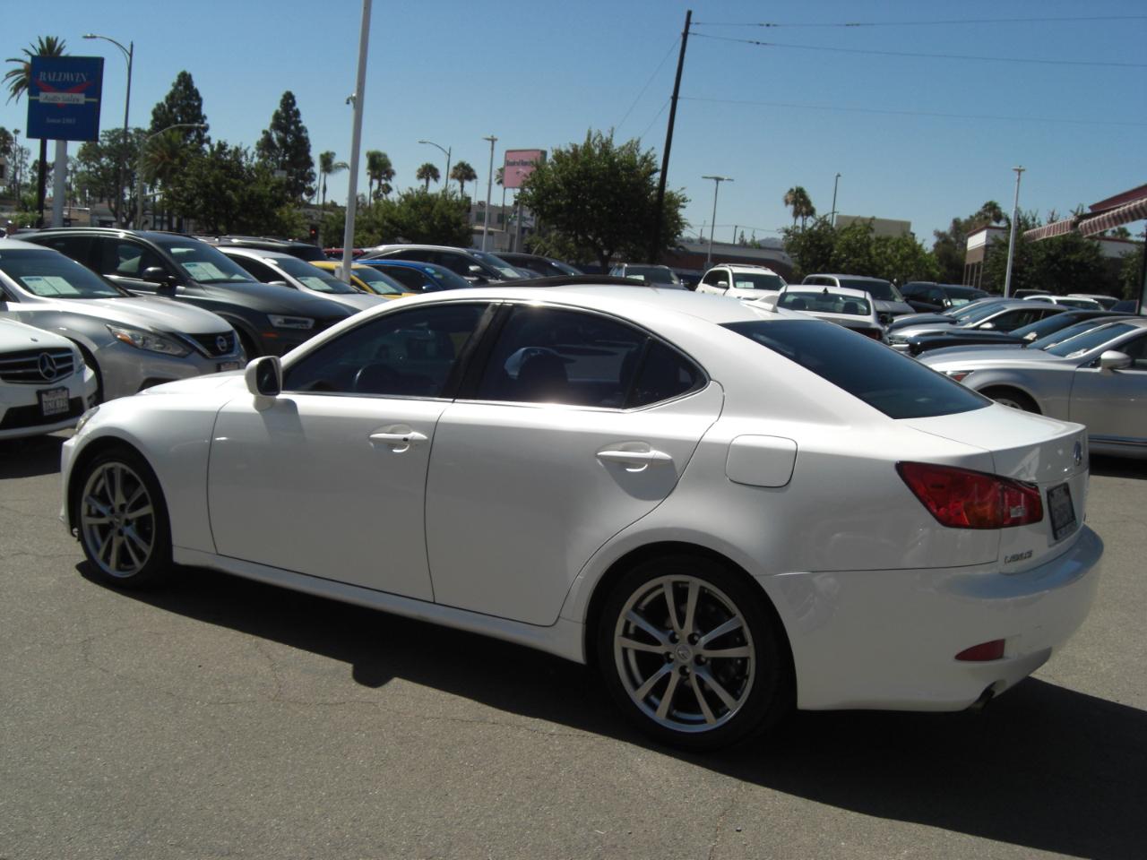 Lexus IS 250 4dr Sport Sdn Auto RWD 2008