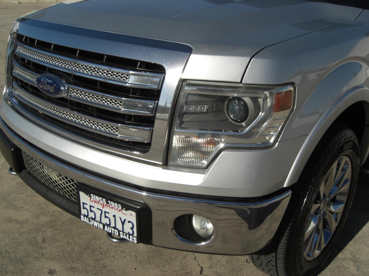 Ford F-150 4WD SuperCrew 145" Lariat 2013