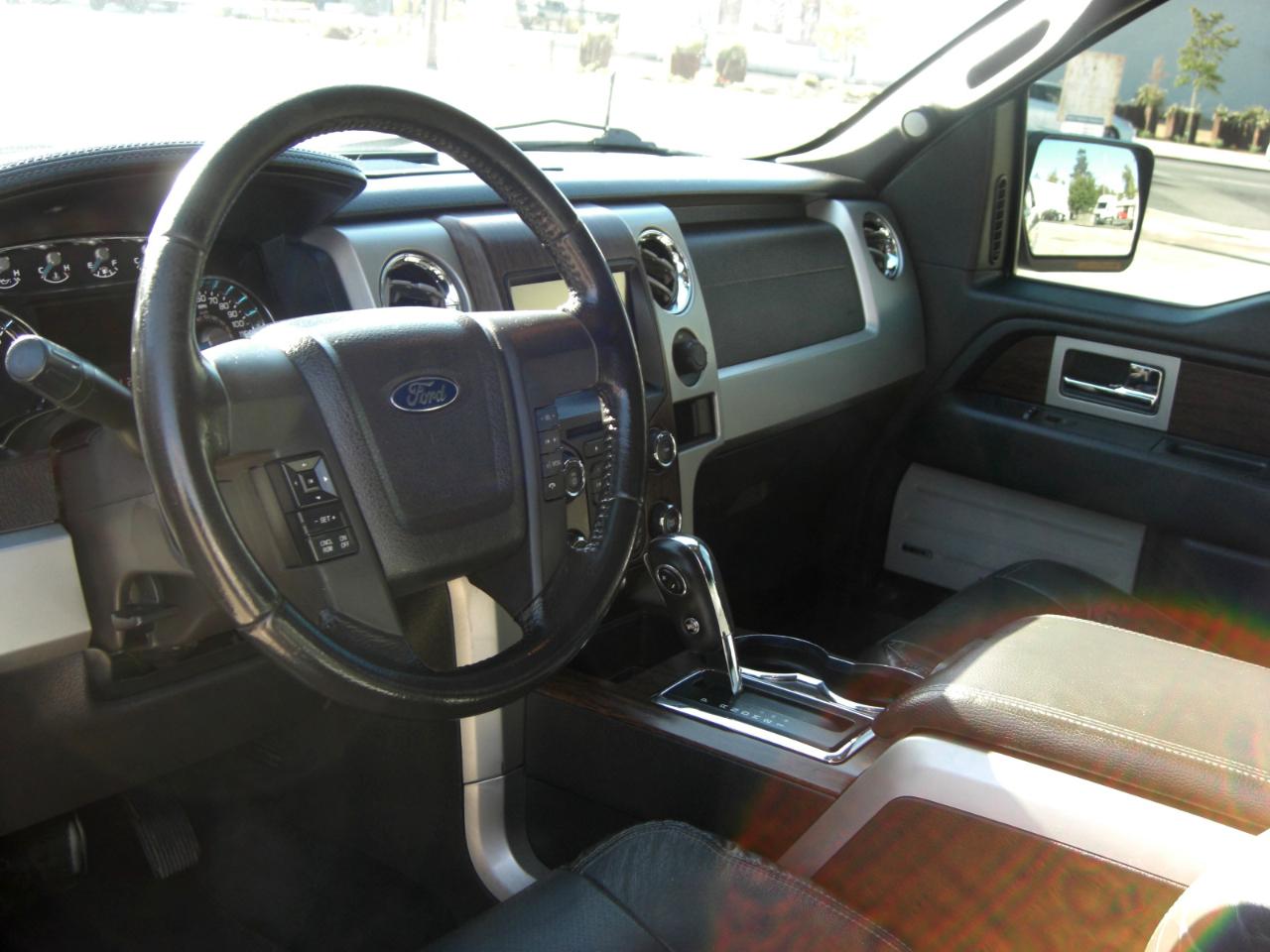 Ford F-150 4WD SuperCrew 145" Lariat 2013
