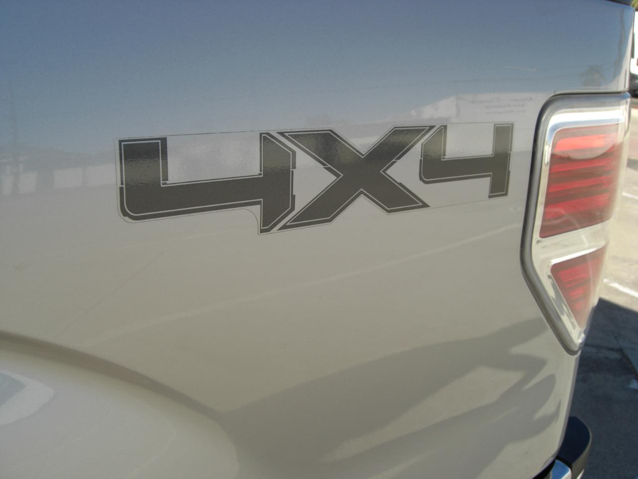 Ford F-150 4WD SuperCrew 145" Lariat 2013