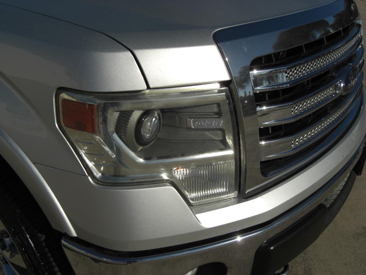Ford F-150 4WD SuperCrew 145" Lariat 2013