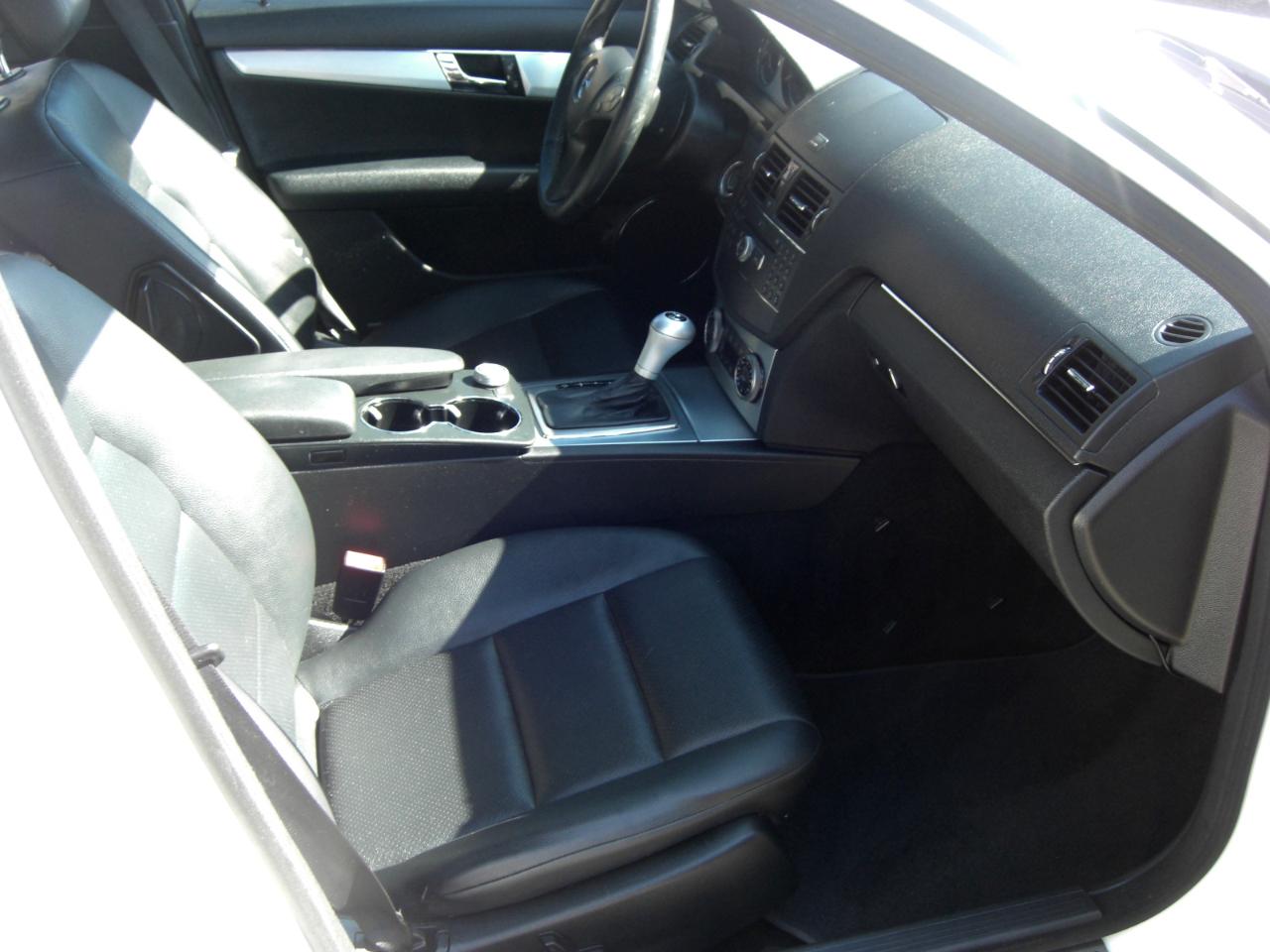 Mercedes-Benz C-Class 4dr Sdn 3.0L Sport RWD 2008