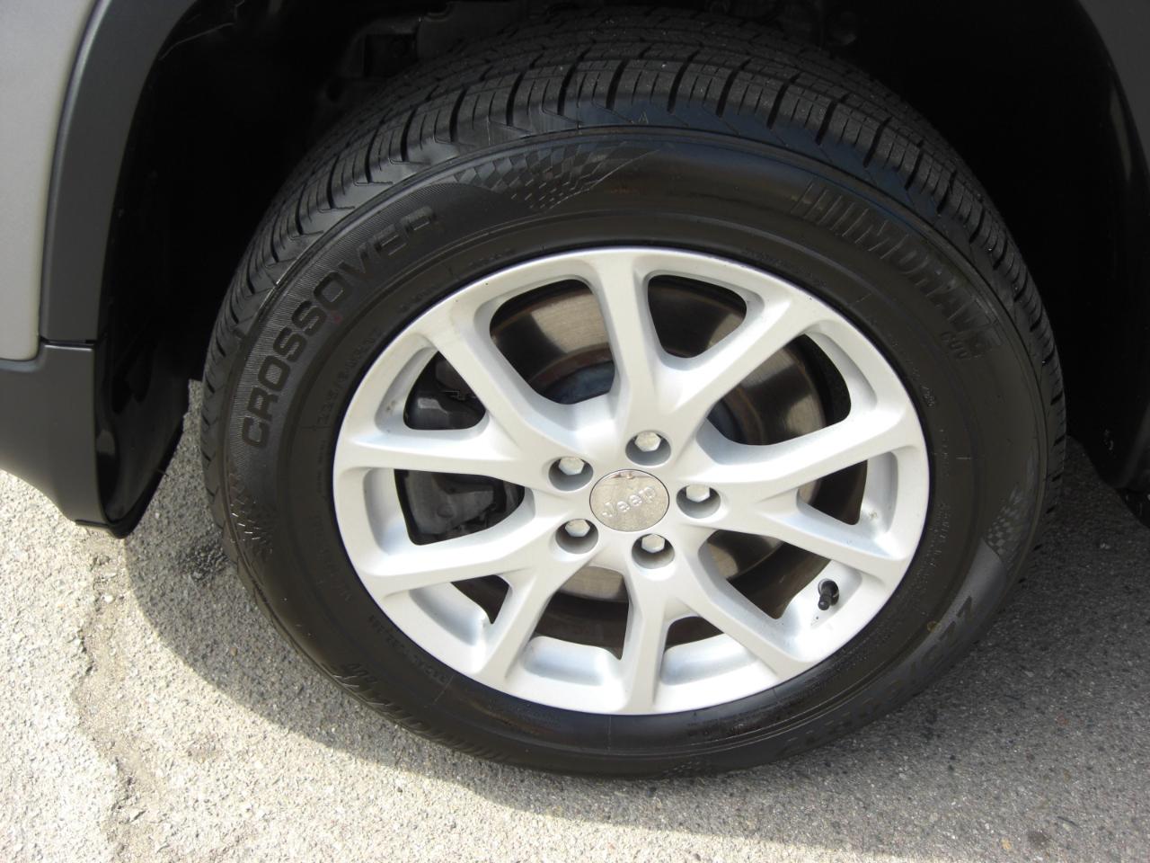 Jeep Cherokee FWD 4dr Latitude 2015