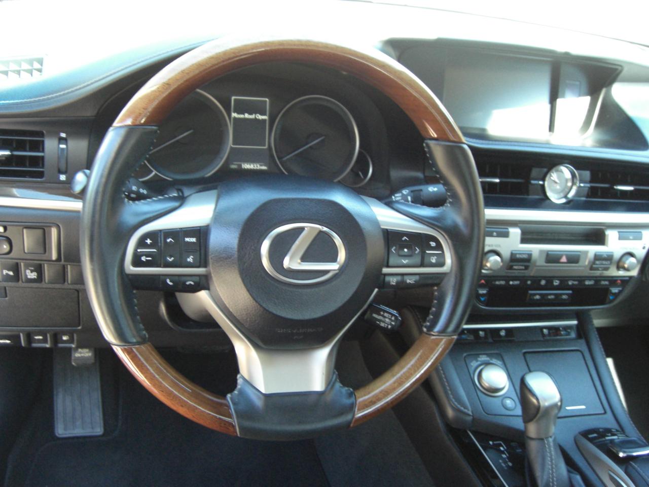 Lexus ES ES 350 FWD 2017