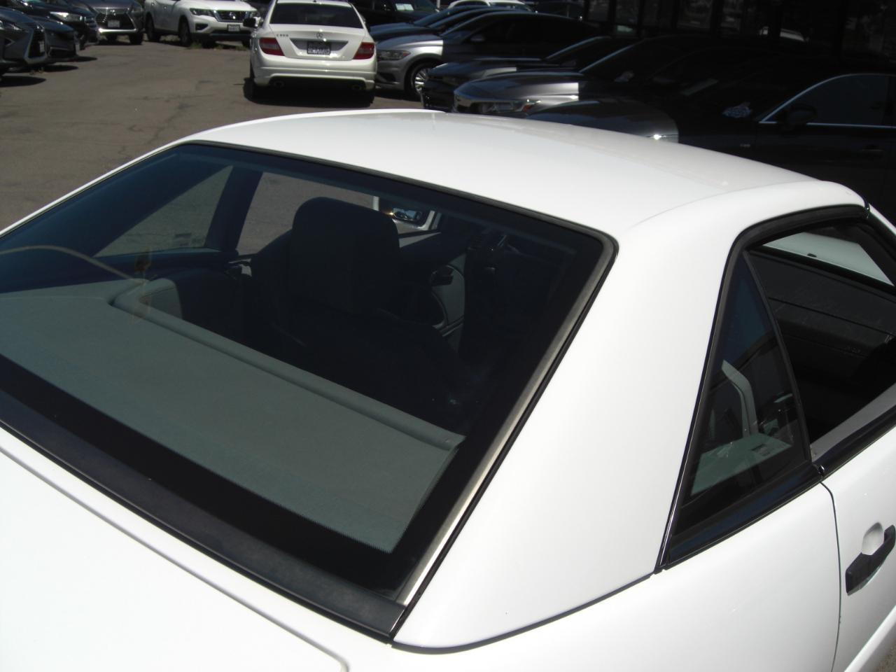 Mercedes-Benz SL-Class 2dr Roadster 3.2L 1997