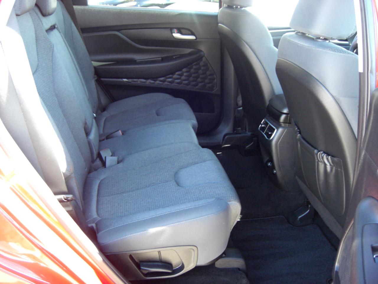 Hyundai Santa Fe SE AWD 2021