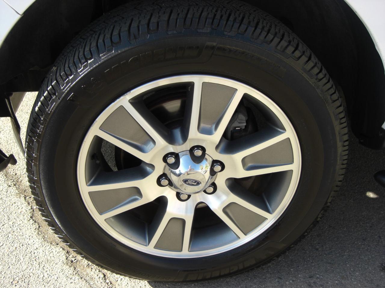 Ford F-150 2WD SuperCrew 145" STX 2014
