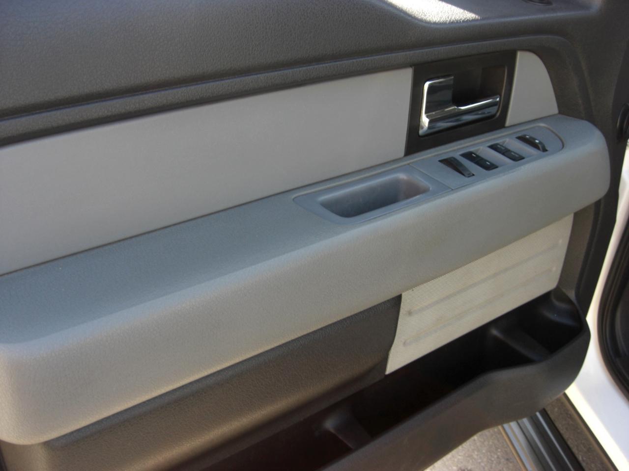 Ford F-150 2WD SuperCrew 145" STX 2014