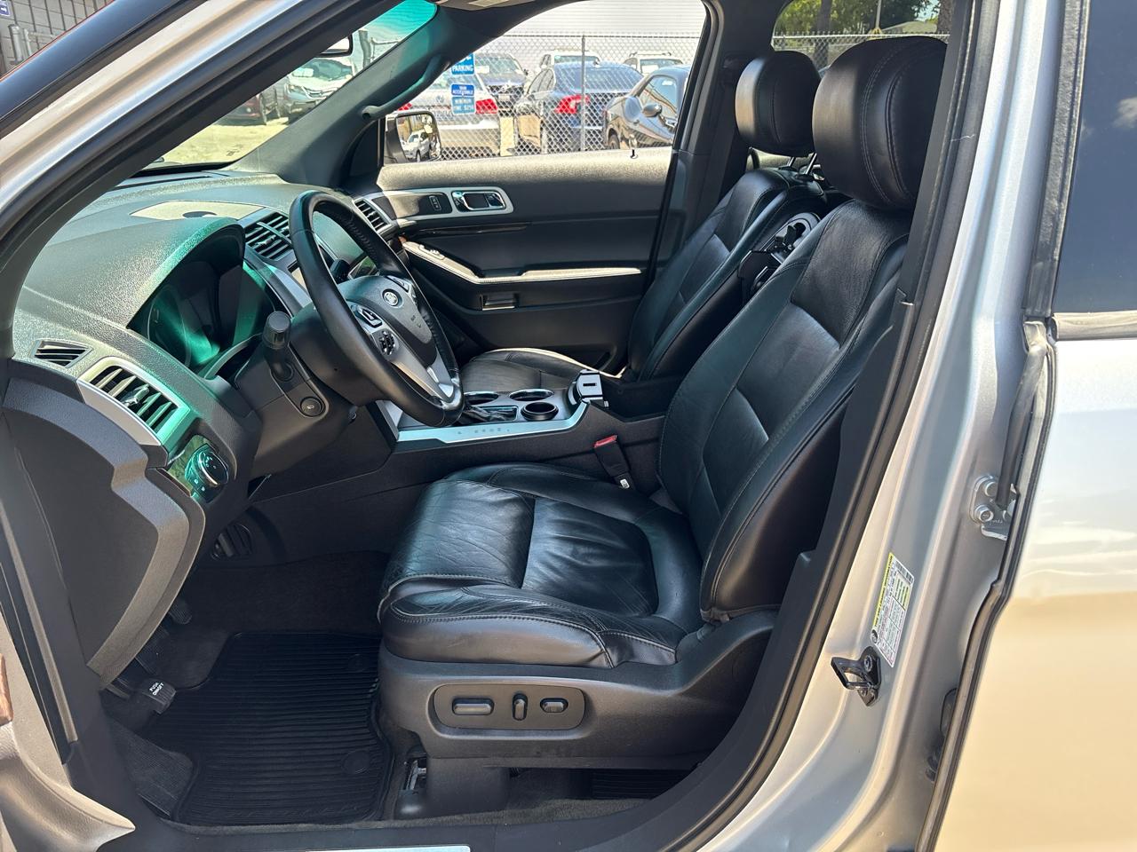 Ford Explorer FWD 4dr Limited 2013