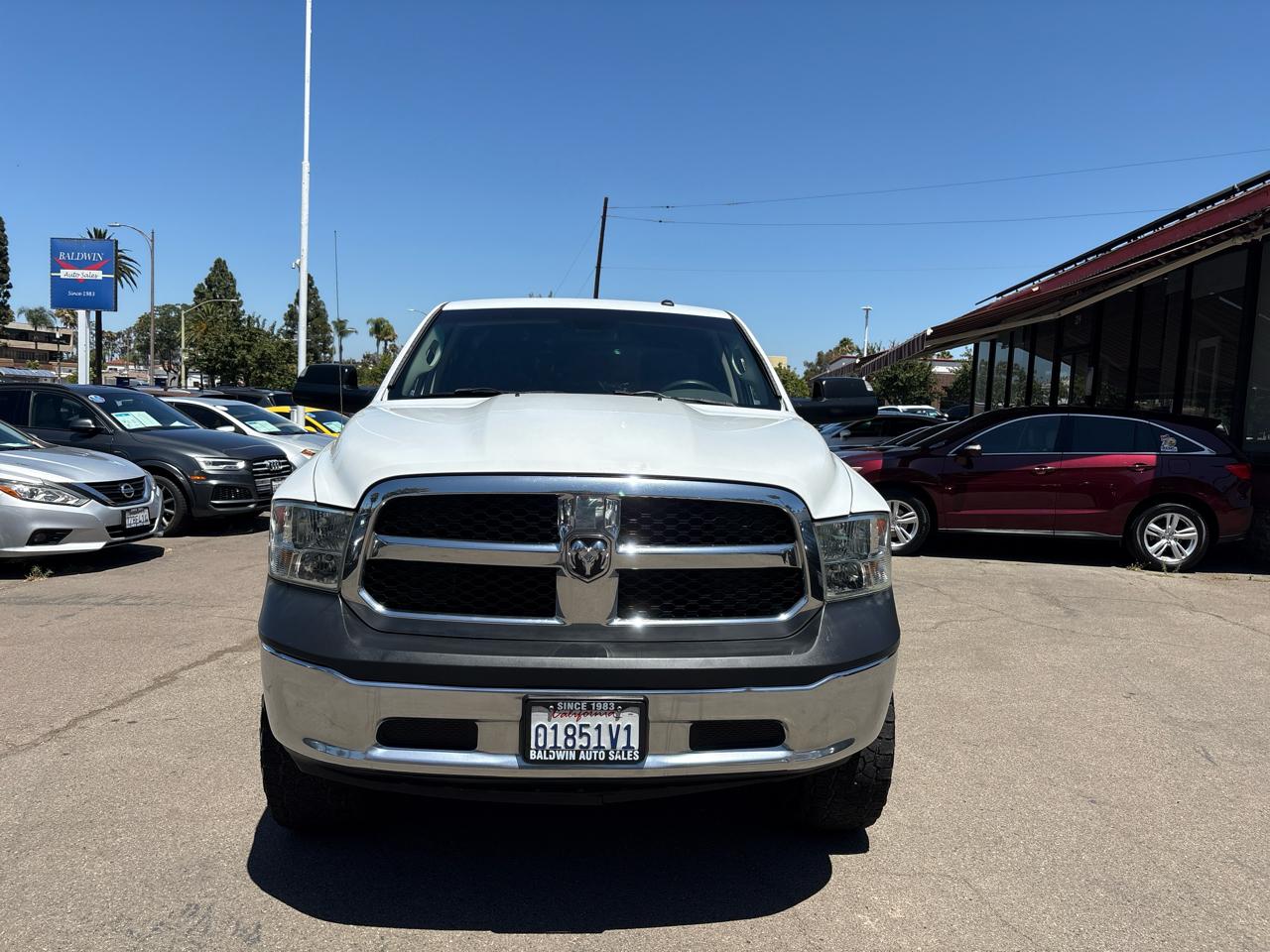 RAM 1500 2WD Crew Cab 140.5" Tradesman 2015