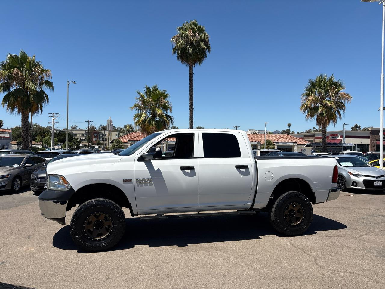 RAM 1500 2WD Crew Cab 140.5" Tradesman 2015