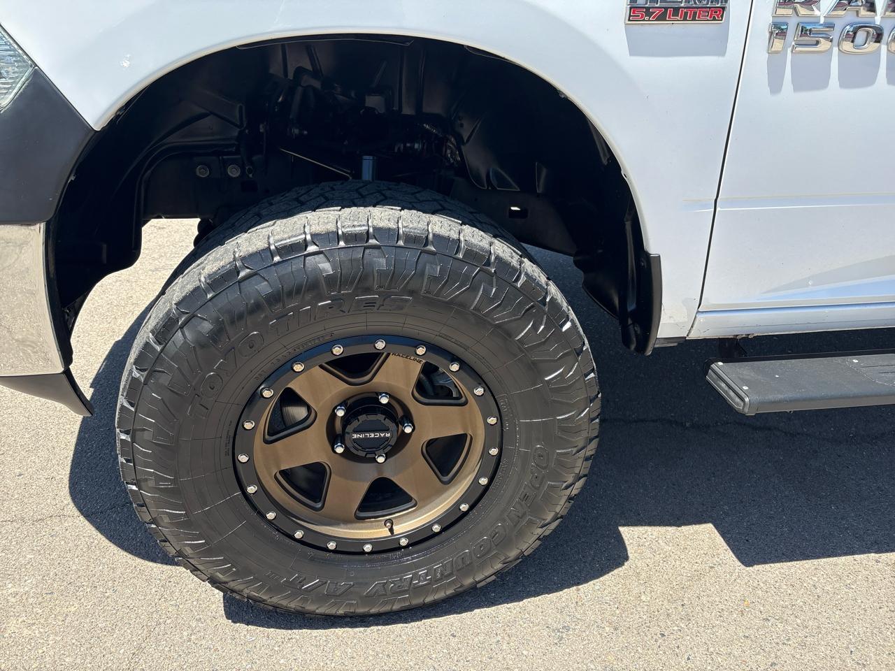 RAM 1500 2WD Crew Cab 140.5" Tradesman 2015