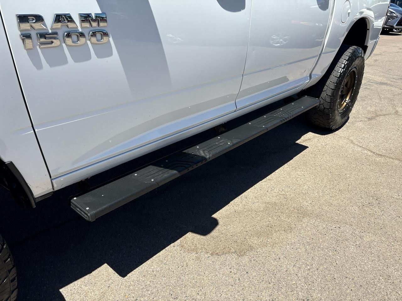 RAM 1500 2WD Crew Cab 140.5" Tradesman 2015