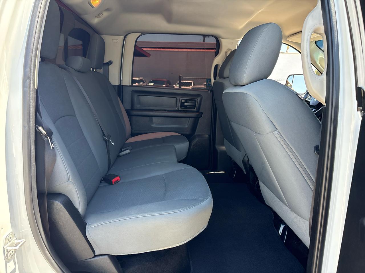 RAM 1500 2WD Crew Cab 140.5" Tradesman 2015
