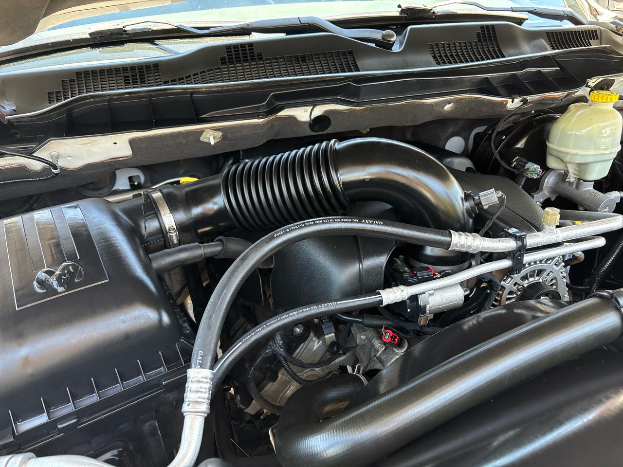 RAM 1500 2WD Crew Cab 140.5" Tradesman 2015