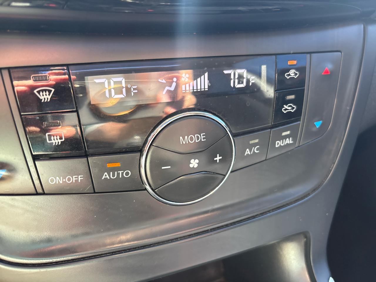 Nissan Sentra SV CVT *Ltd Avail* 2019
