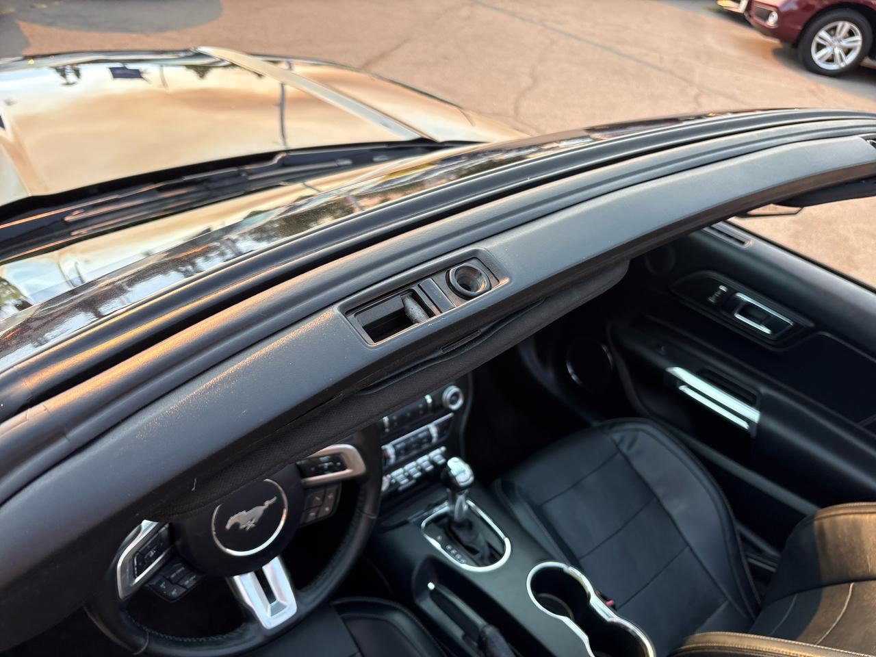 Ford Mustang 2dr Conv EcoBoost Premium 2016