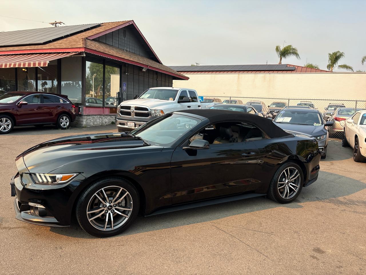 Ford Mustang 2dr Conv EcoBoost Premium 2016
