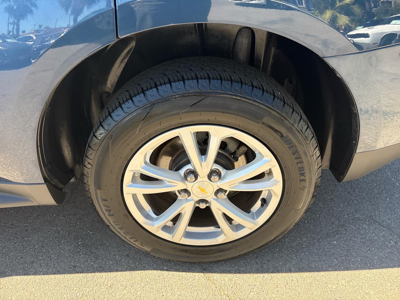 Chevrolet Equinox FWD 4dr LT w/1LT 2017