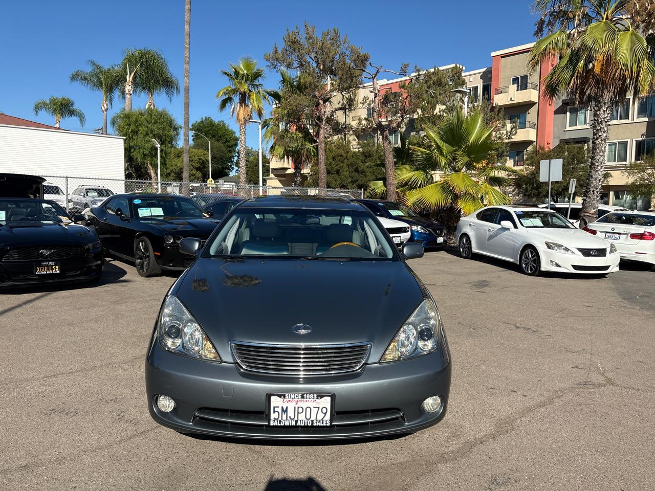 Lexus ES 330 4dr Sdn 2005