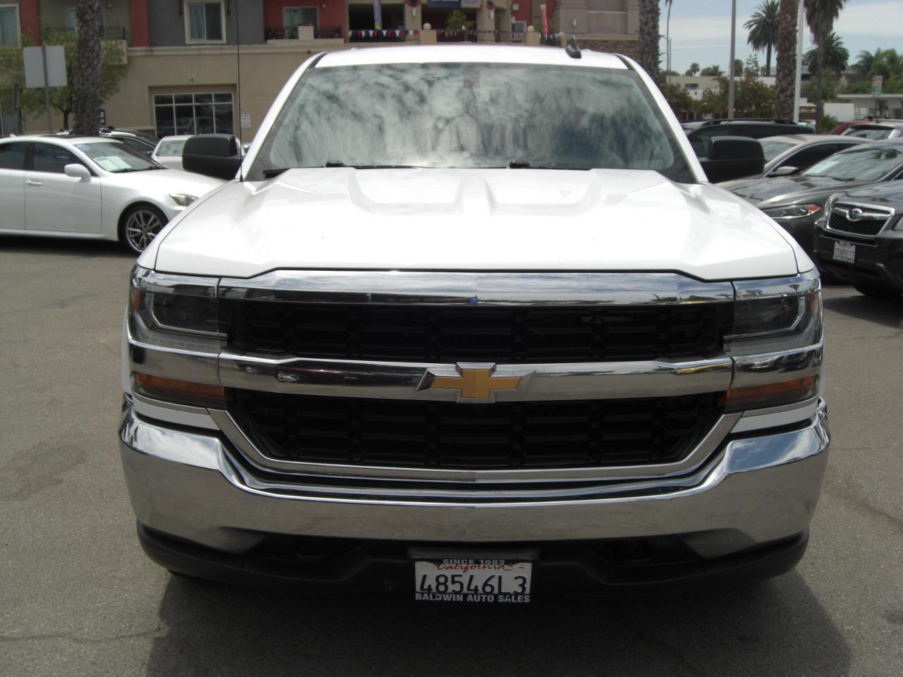 Chevrolet Silverado 1500 4WD Double Cab 143.5" LS 2018
