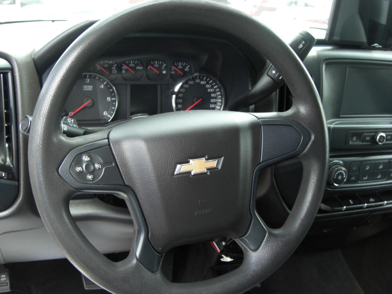 Chevrolet Silverado 1500 4WD Double Cab 143.5" LS 2018