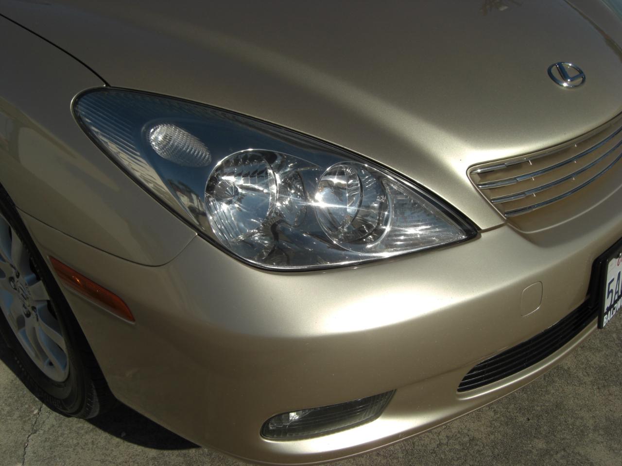 Lexus ES 300 4dr Sdn 2003