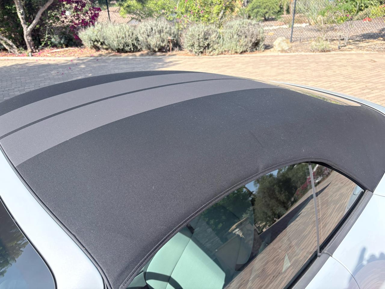 Porsche 911 Carrera Cabriolet 2025