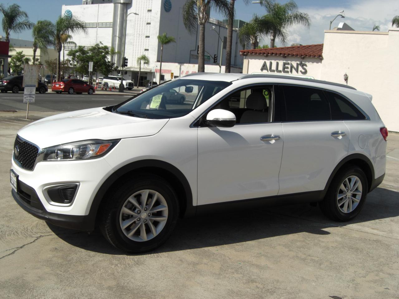 Kia Sorento LX FWD 2018