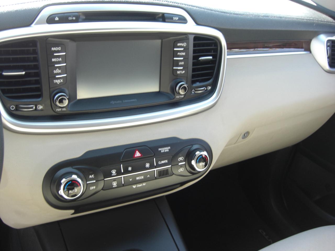 Kia Sorento LX FWD 2018