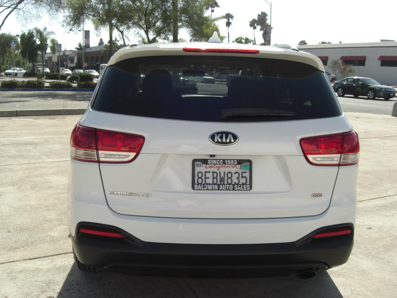 Kia Sorento LX FWD 2018