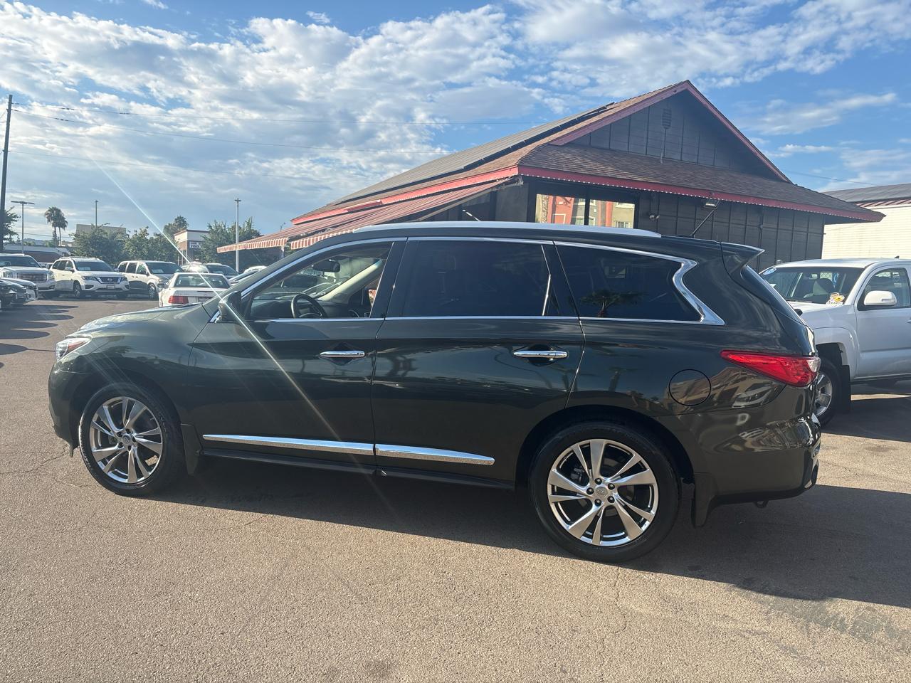Infiniti JX35 AWD 4dr 2013