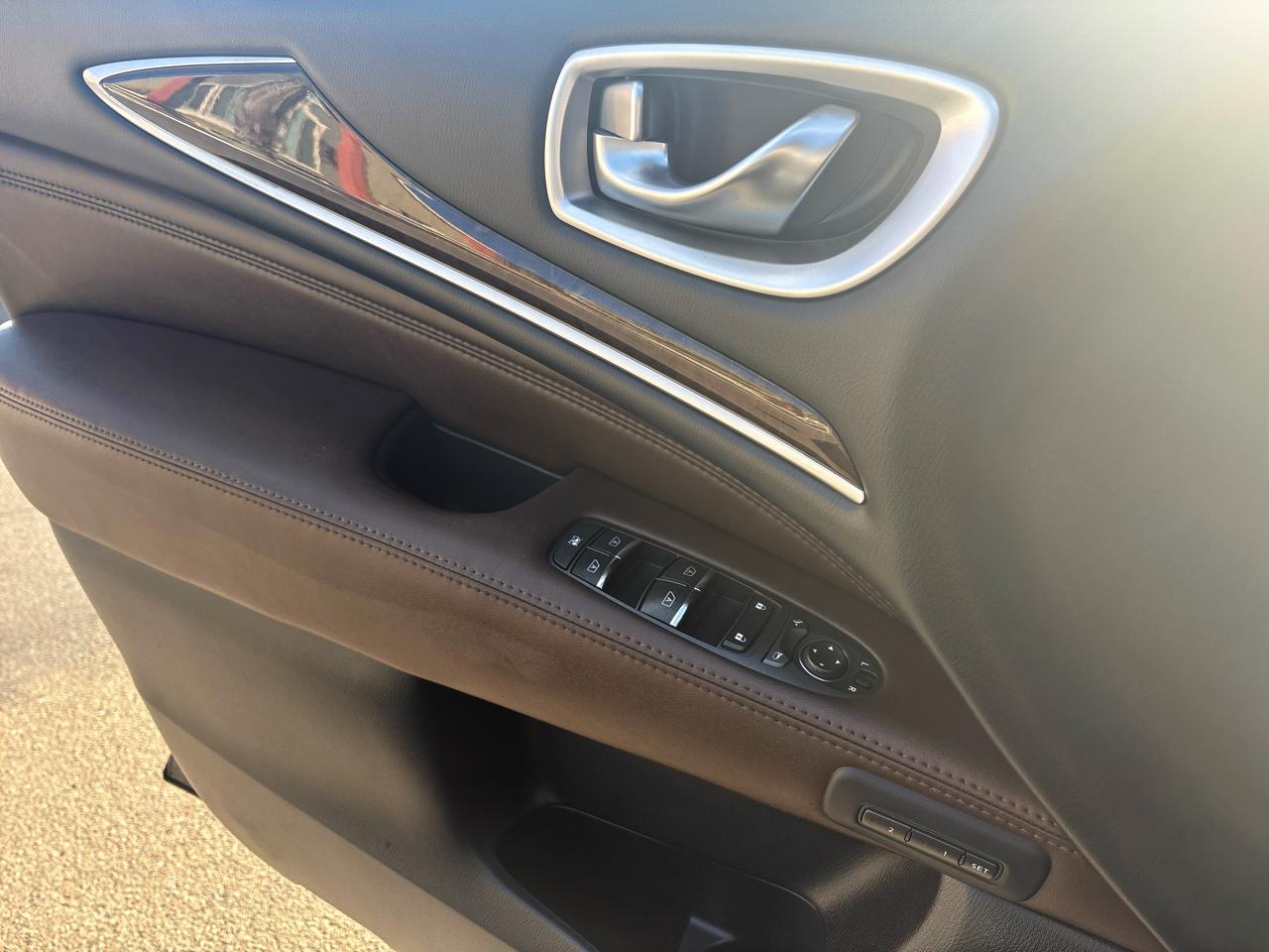 Infiniti JX35 AWD 4dr 2013