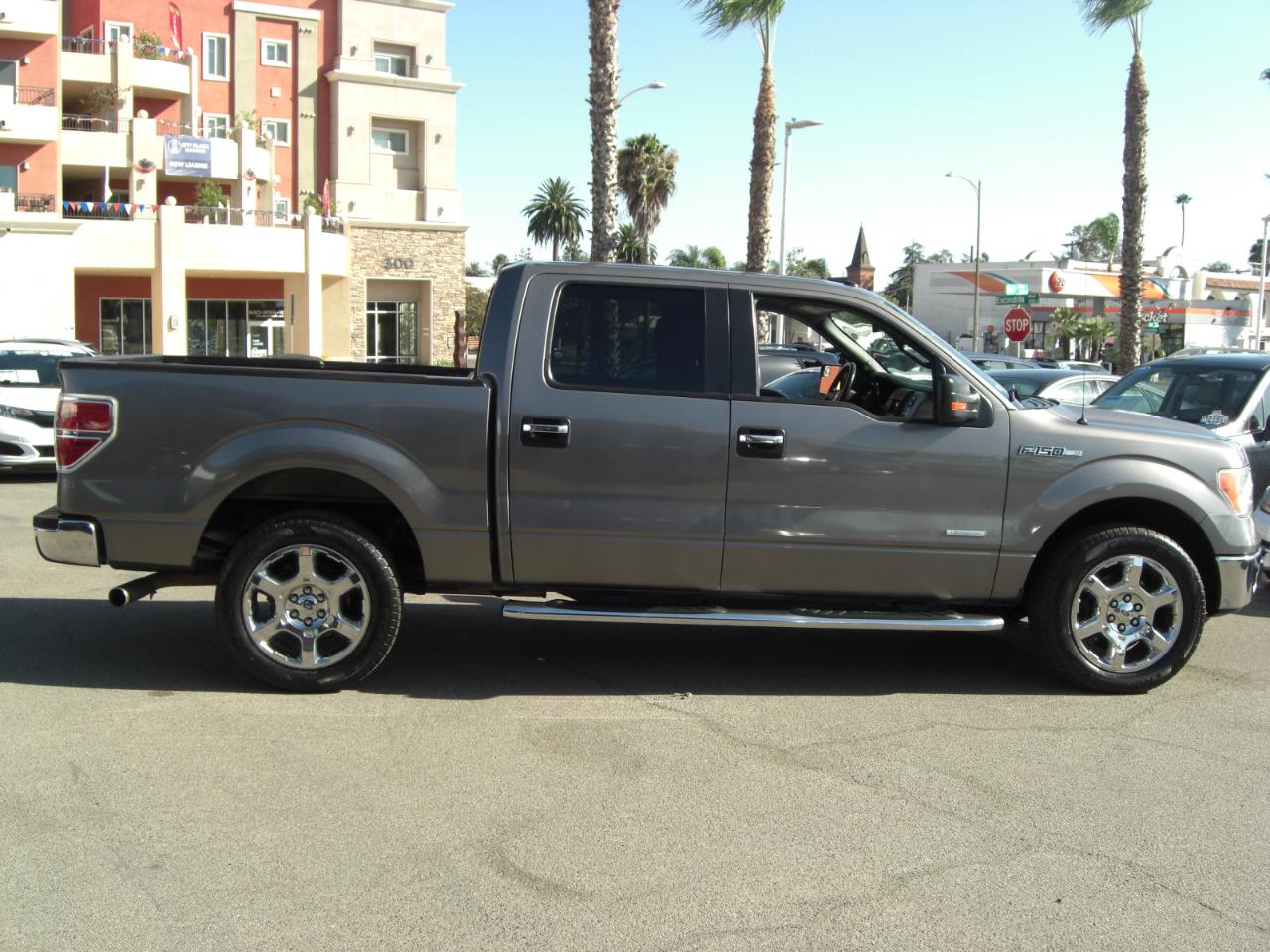 Ford F-150 2WD SuperCrew 145" XLT 2014