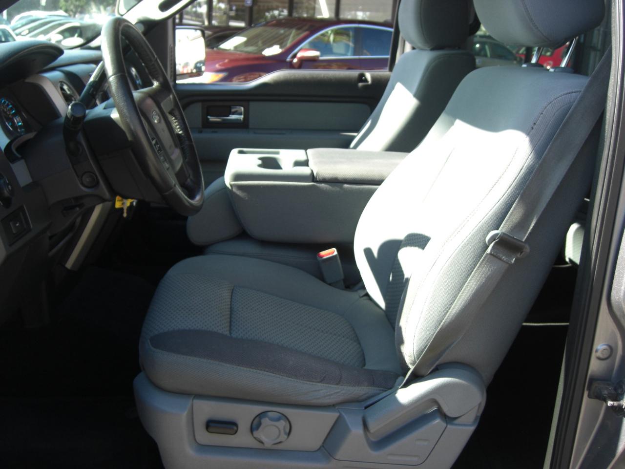 Ford F-150 2WD SuperCrew 145" XLT 2014