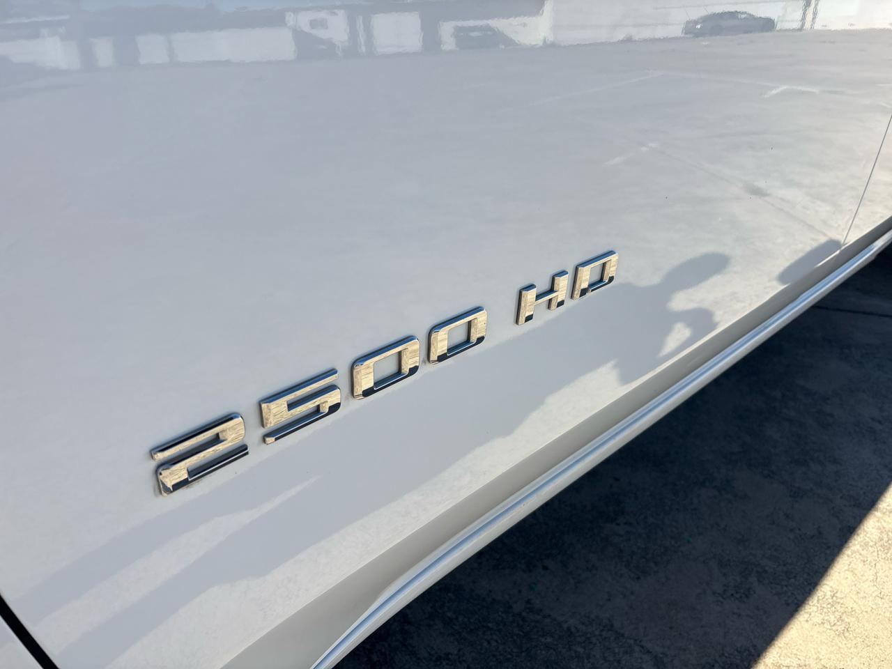 Chevrolet Silverado 2500HD 4WD Double Cab 162" Custom 2020