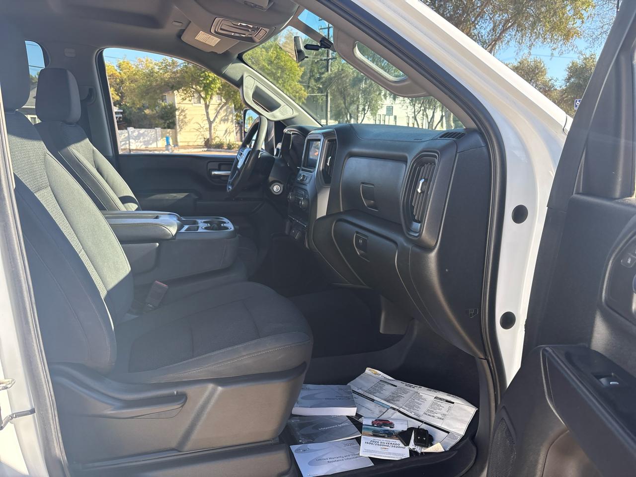 Chevrolet Silverado 2500HD 4WD Double Cab 162" Custom 2020