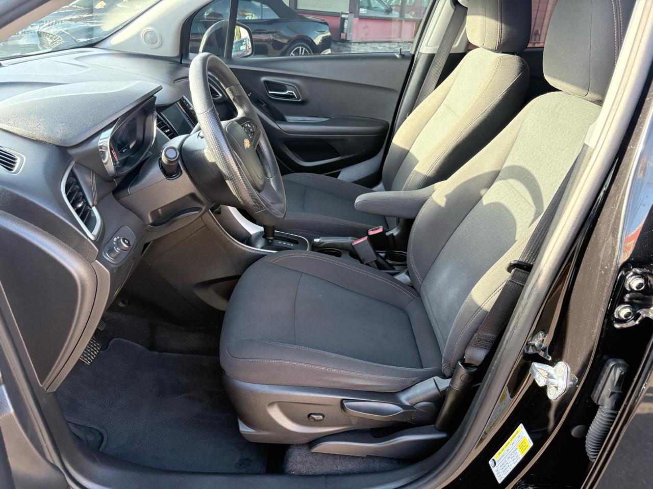 Chevrolet Trax FWD 4dr LS 2020