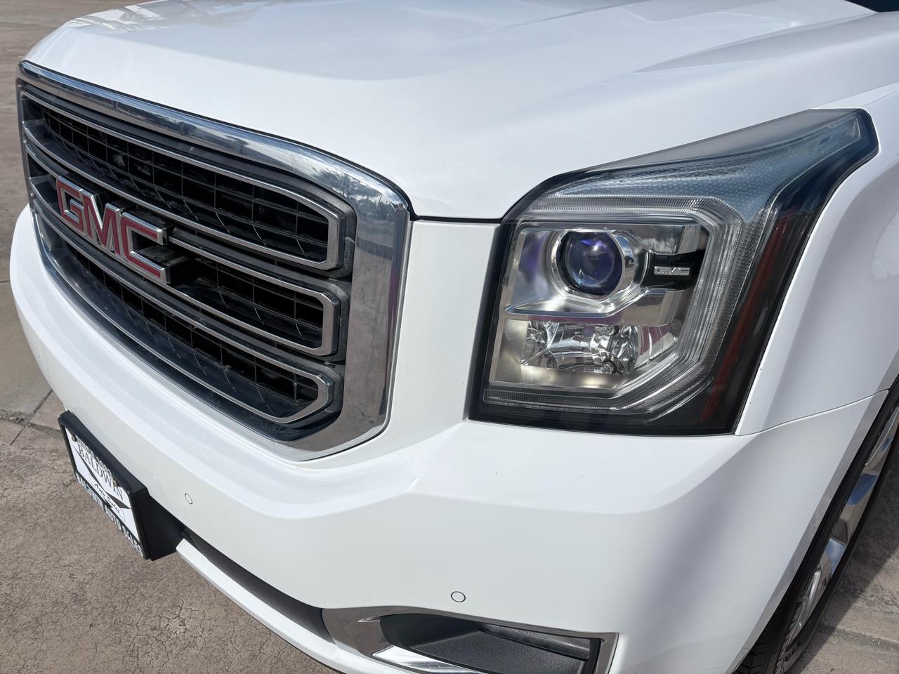 GMC Yukon XL 4WD 4dr SLT 2016