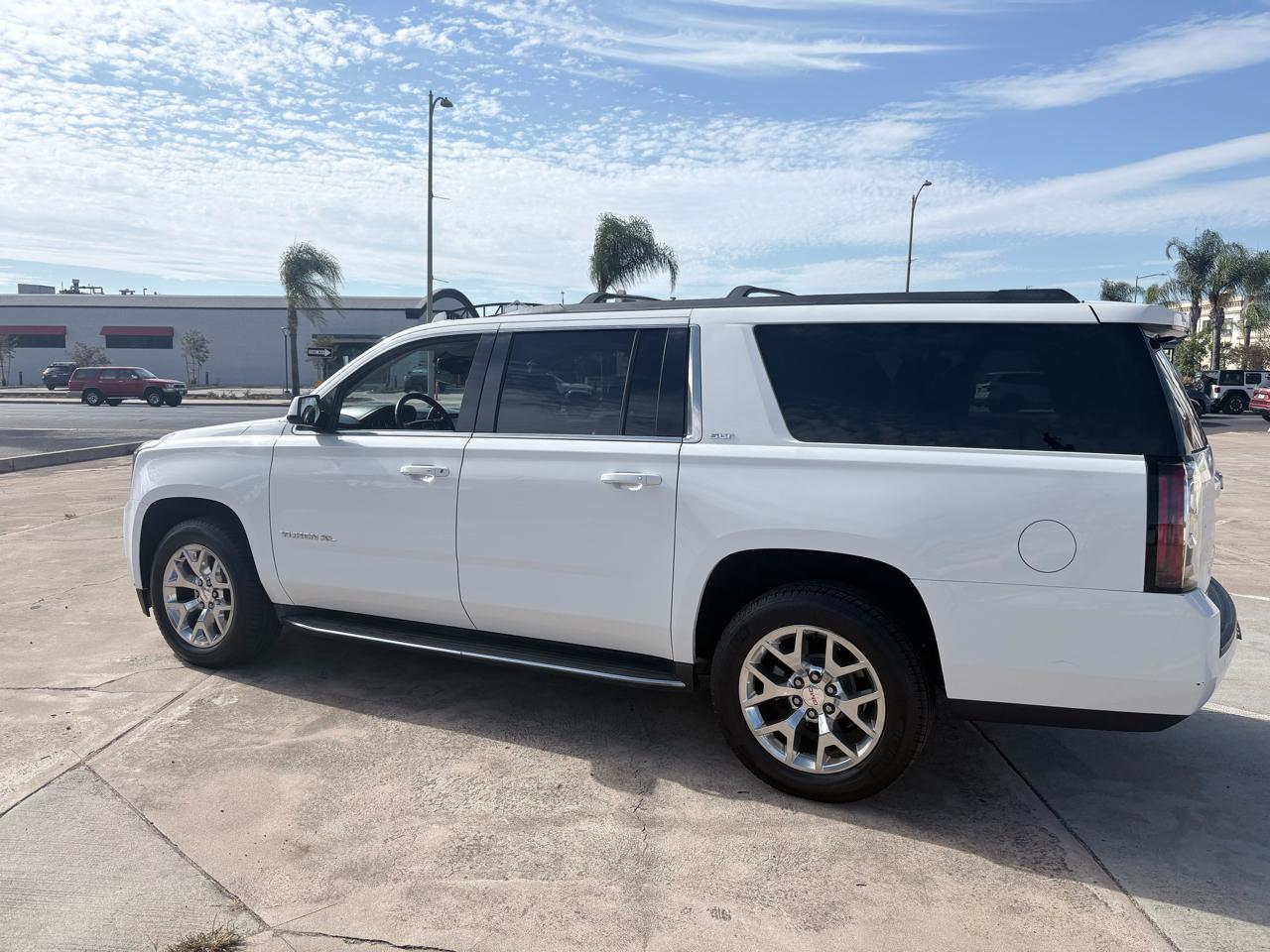 GMC Yukon XL 4WD 4dr SLT 2016