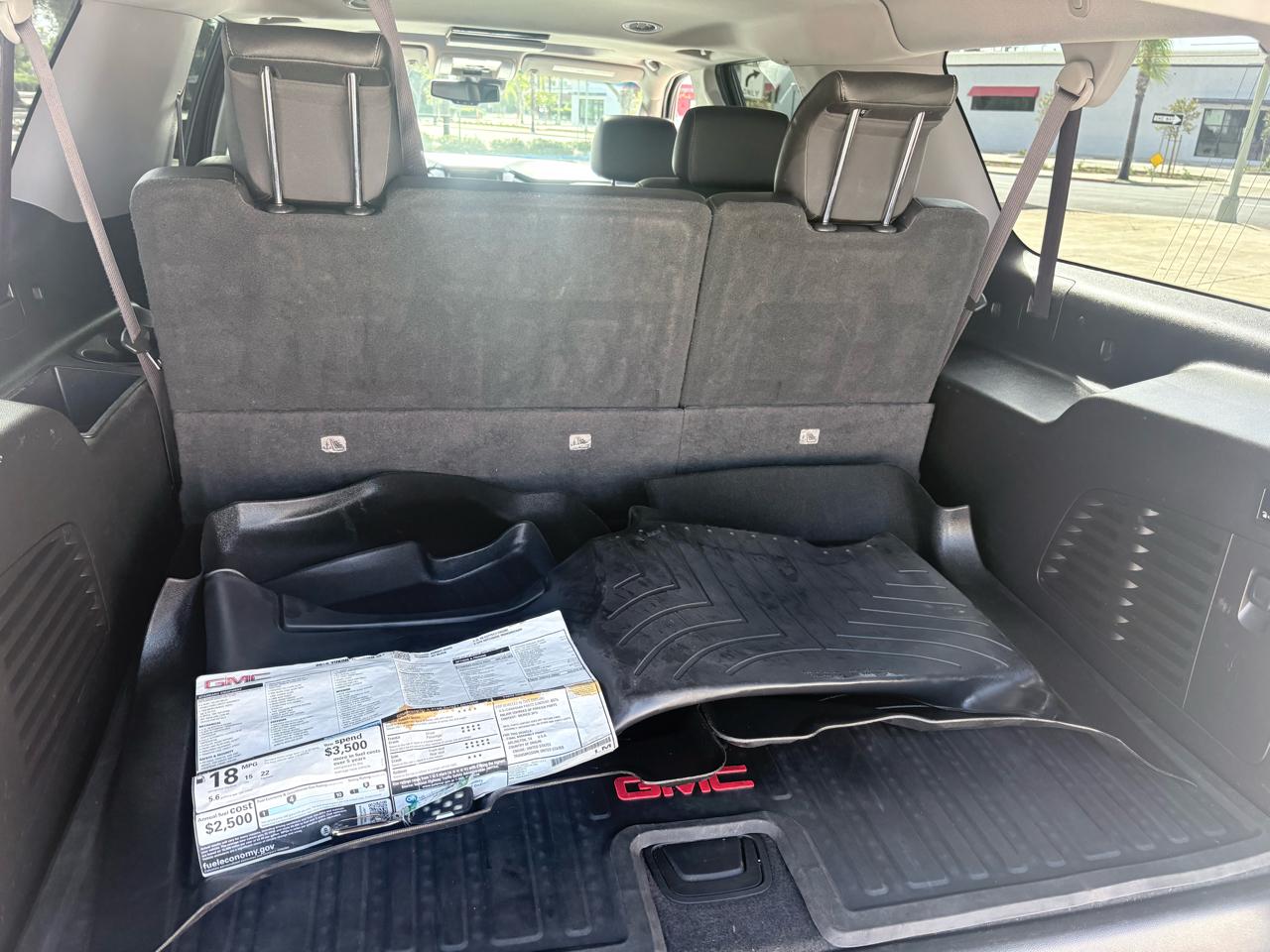 GMC Yukon XL 4WD 4dr SLT 2016