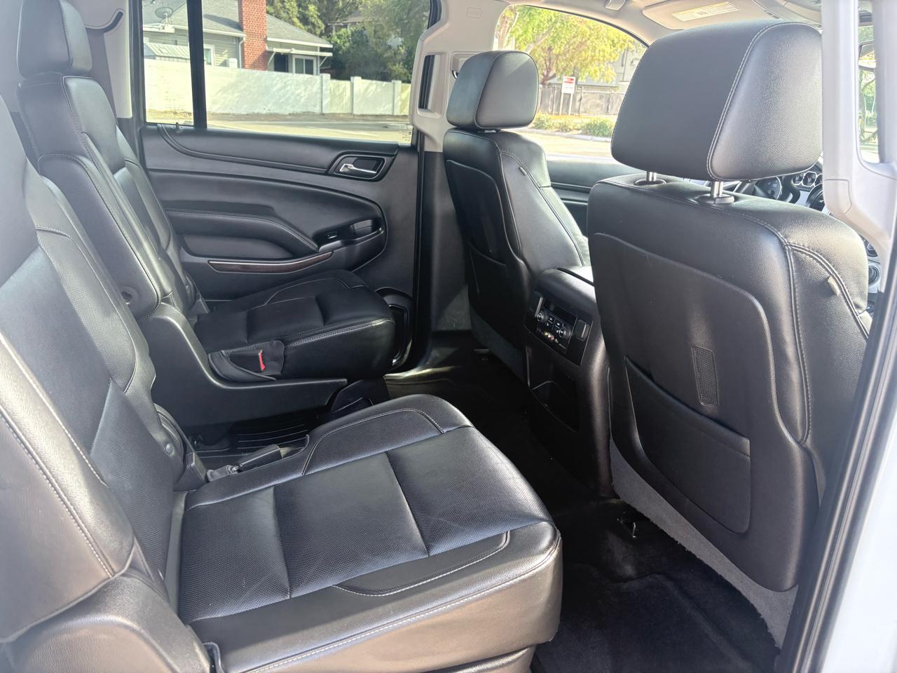GMC Yukon XL 4WD 4dr SLT 2016