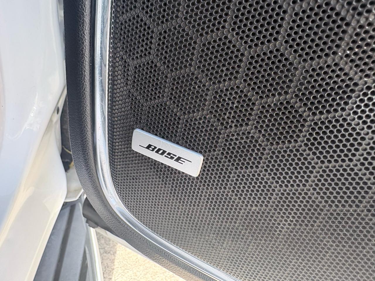 GMC Yukon XL 4WD 4dr SLT 2016