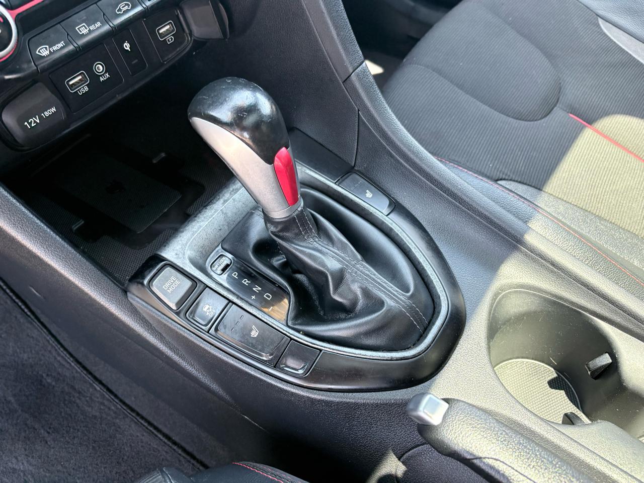Hyundai Veloster 2.0 Premium Auto 2020