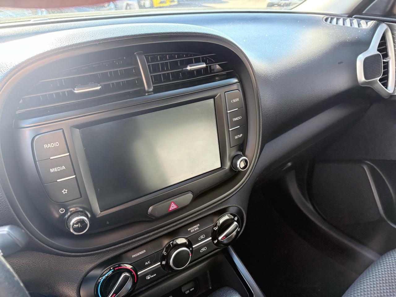 Kia Soul LX IVT 2022