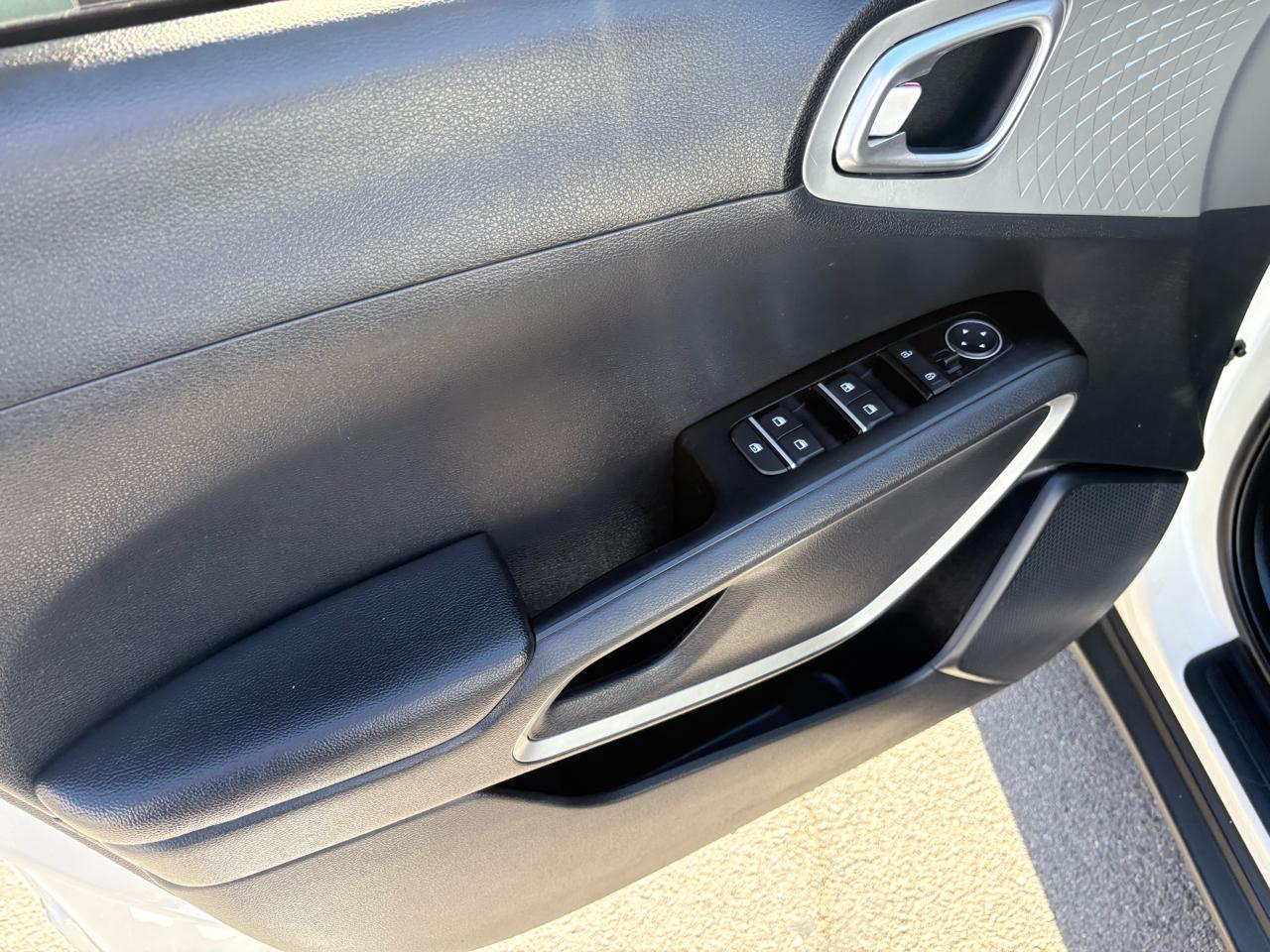 Kia Soul LX IVT 2022