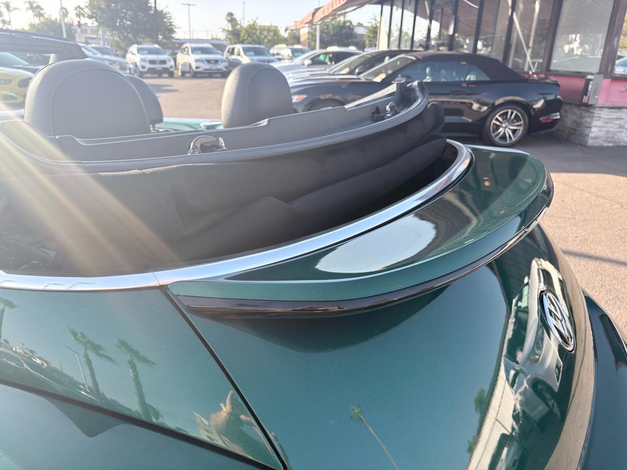 Volkswagen Beetle Convertible 1.8T SEL Auto 2017