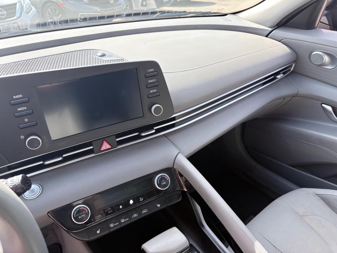 Hyundai Elantra Hybrid Blue DCT 2021